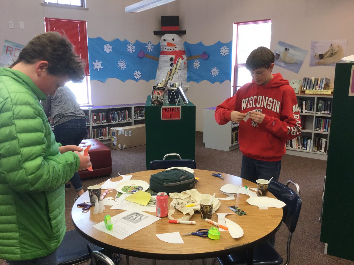 MustangLibraryW tweet media