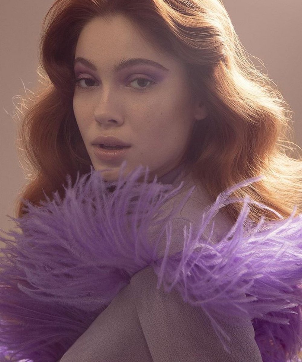 the2ndskinco's tweet photo. Our jumpsuit with ostrich feathers from #Lucky27 collection seen in @Planetlookcom β€
Styled by: @arturo_arguelles
#T2SC #AW1920 https://t.co/ddm3Jo1euf