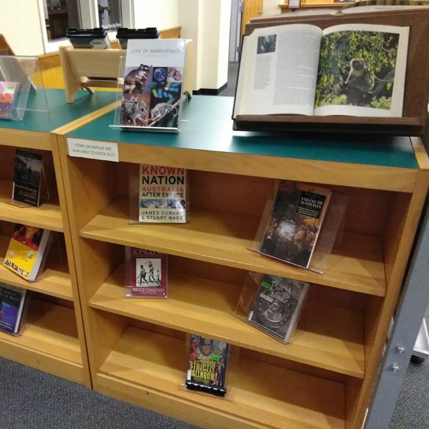 KeeneMasonLib's tweet photo. #NewLibraryDisplayAlert!
Our new display is all about Australia. We have books by Australian authors and materials about Australia and all the unique animals that live there. All materials are available to check out.
@KeeneMasonLib @KeeneState_ https://t.co/R8eXSo6Hv5