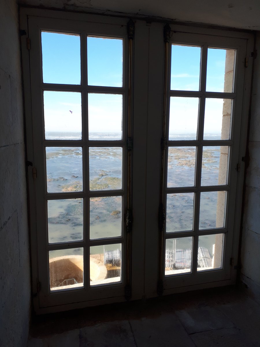 ici_gironde's tweet image. Dernière ligne droite pour le chantier du phare de ##Cordouan. Le site girondin espère entrer au patrimoine mondial de l'#UNESCO en juillet. francebleu.fr/infos/culture-…