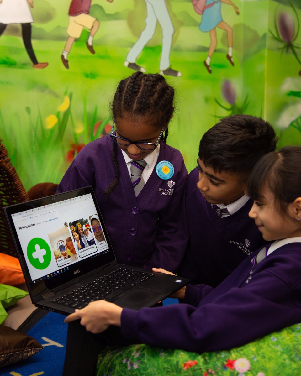 Week today! Looking forward to speaking @Bett_show! Find out how we are improving outcomes through the use of technology in the classroom. 23 January, 11.45 - 12.15 in the Schools Theatre! #BETTChat @kayleymay @GAT_IT bettshow.com/bett-seminar-p…