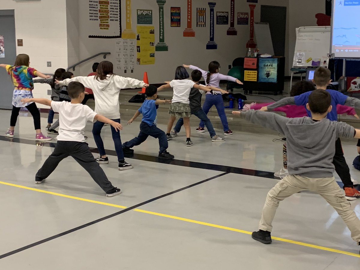 VillagePe's tweet photo. Improving our flexibility with some yoga during warmups.  @Village_Meadows https://t.co/48rJM8peZl