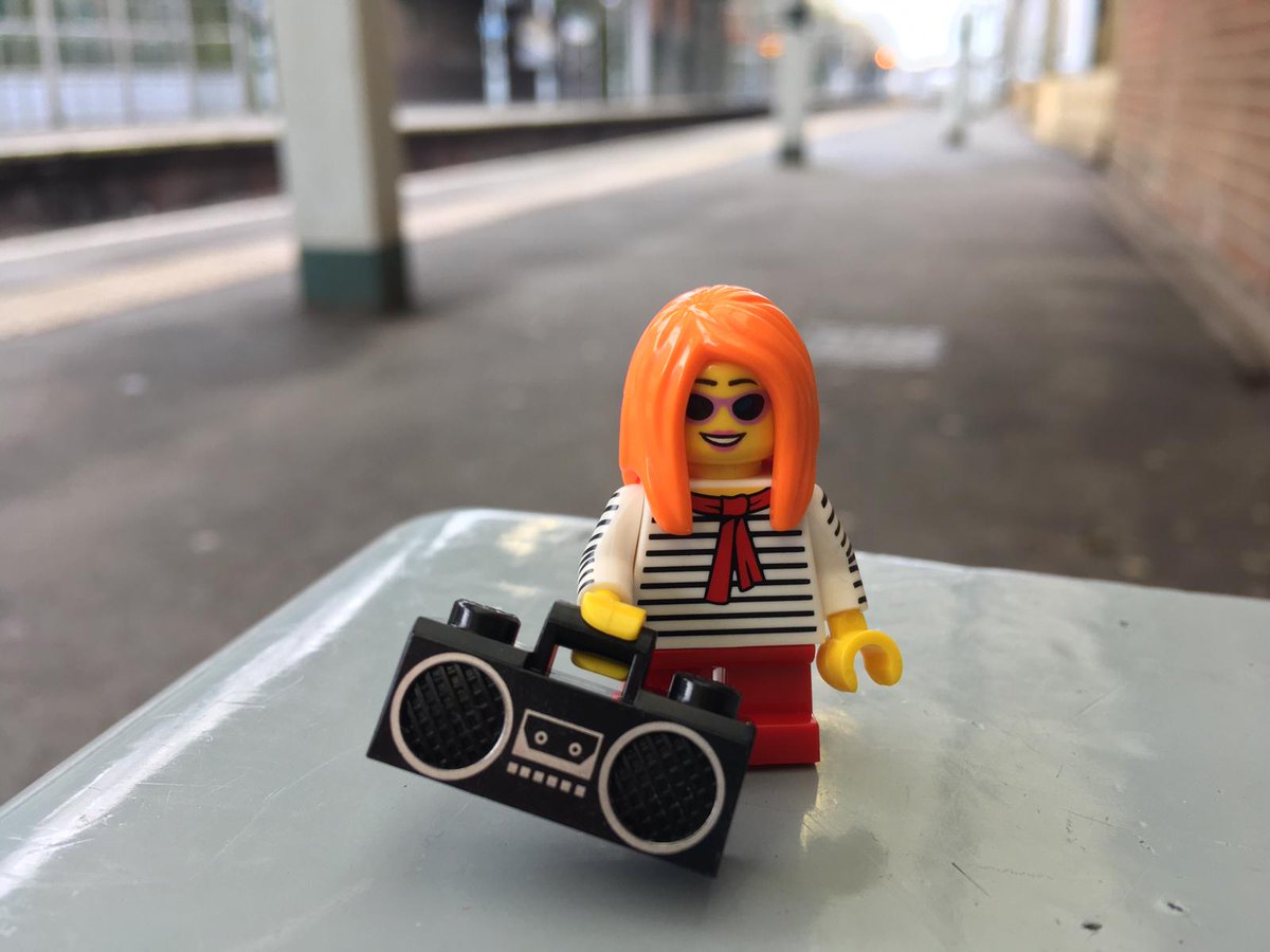 Clodhopperclown's tweet image. So lucky to have had the excellent @julia_cave (pictured) and her movement wisdom in the rehearsal room with us today. Also huge gratitude to @streathamspace. Such a lovely rehearsal venue. #clown #devised #theatre @VAULTFestival