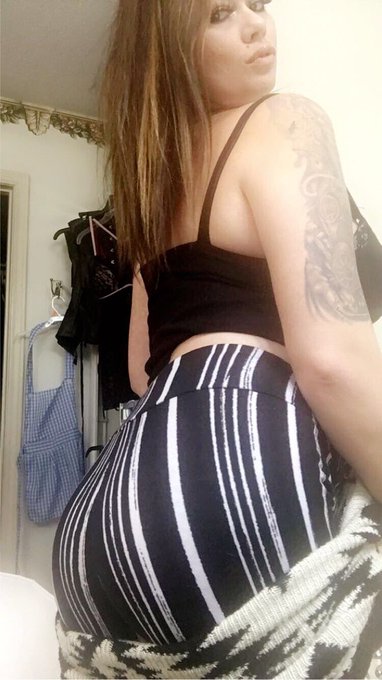 Box’s pics and videos