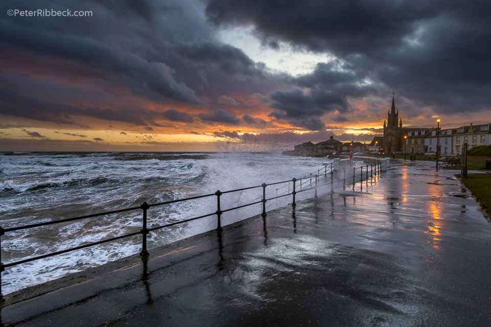 Even in a windy day Ardrossan can look fabulous especially when the light is this good #Ardrossan #Ayrshire #NorthAyrshire #ScotlandIsNow #VisitScotland <a href="/VisitScotland/">VisitScotland</a>  <a href="/TheCoig/">The Coig</a>