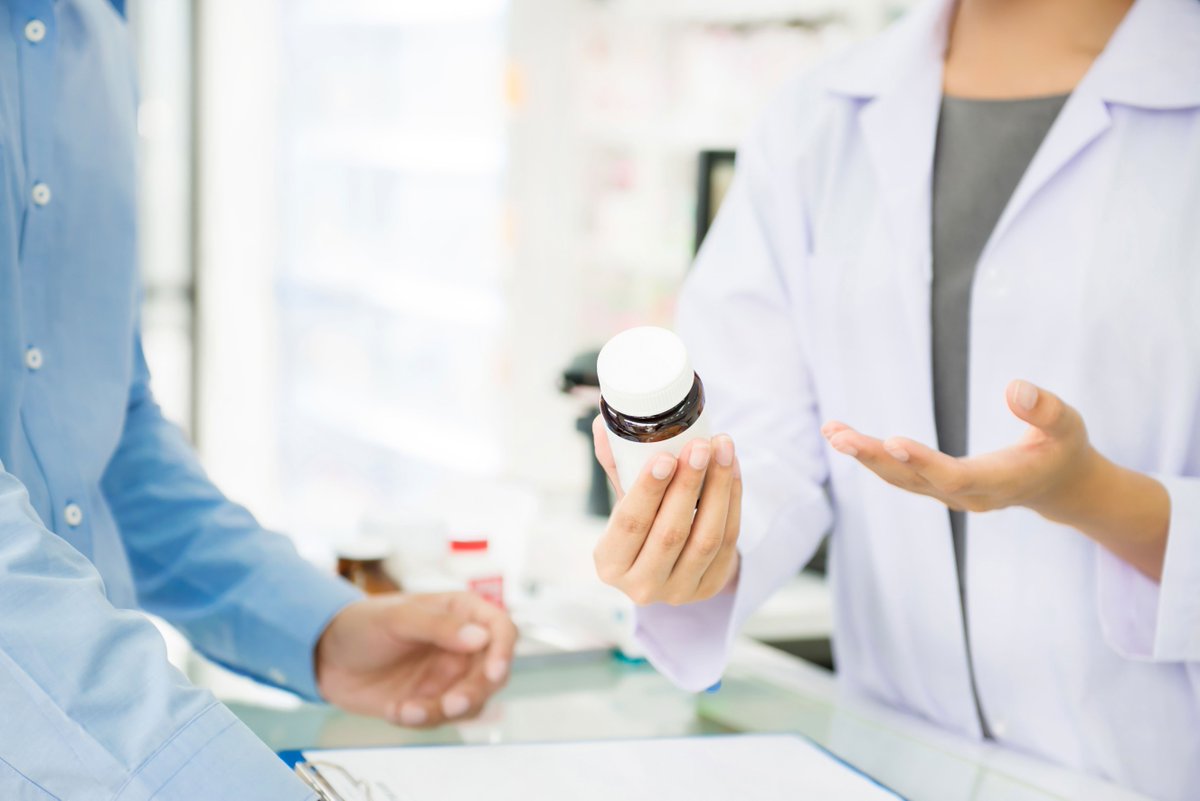 Smart_Fill's tweet photo. How does your team approach adherence conversations with your patients? Download and customize our free handout to help with these important discussions. https://t.co/mBMXLlVLnW https://t.co/KoljdiKIYd