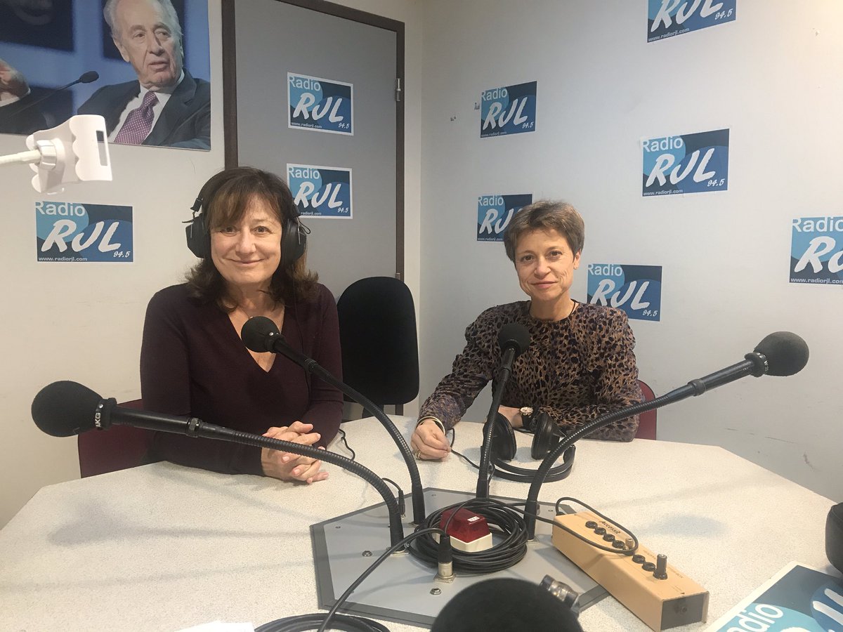 lfevy's tweet photo. #entoutefranchise @SarahDognin  un moment important de notre quotidien pour être en bonne santé @radioRJL le mardi à 18h30 https://t.co/9l3D4KQQv0