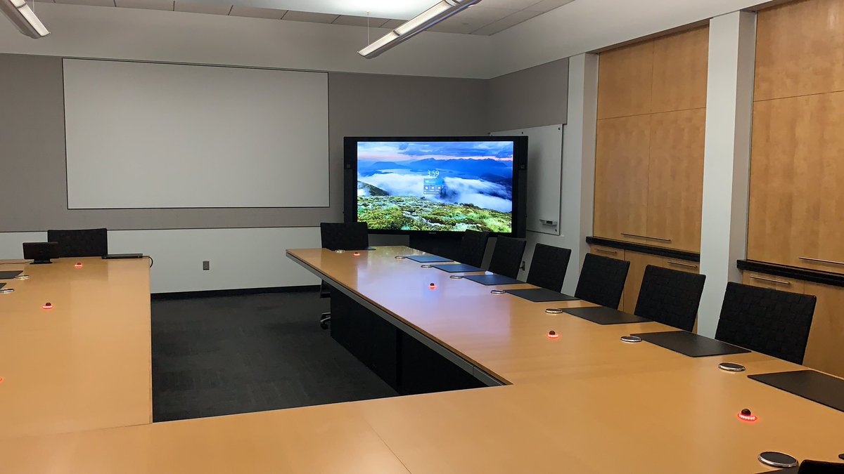 RunnerRyan11's tweet photo. New technology in another one of our briefing rooms excites me! #MSSurfaceHub #RTP #NetAppDVC #DataDriven https://t.co/TreBqACTrx
