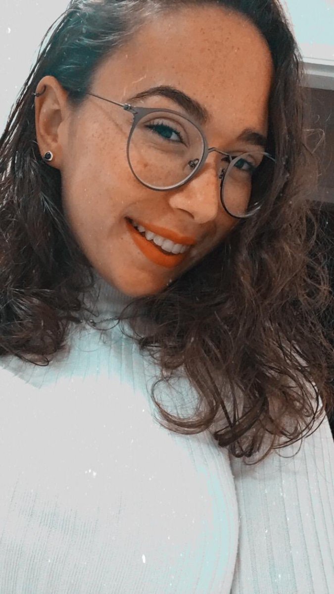 aitanapps's tweet photo. Las dos caras de la Luna🌕🧡✨ https://t.co/9Oy4ZvaBPL