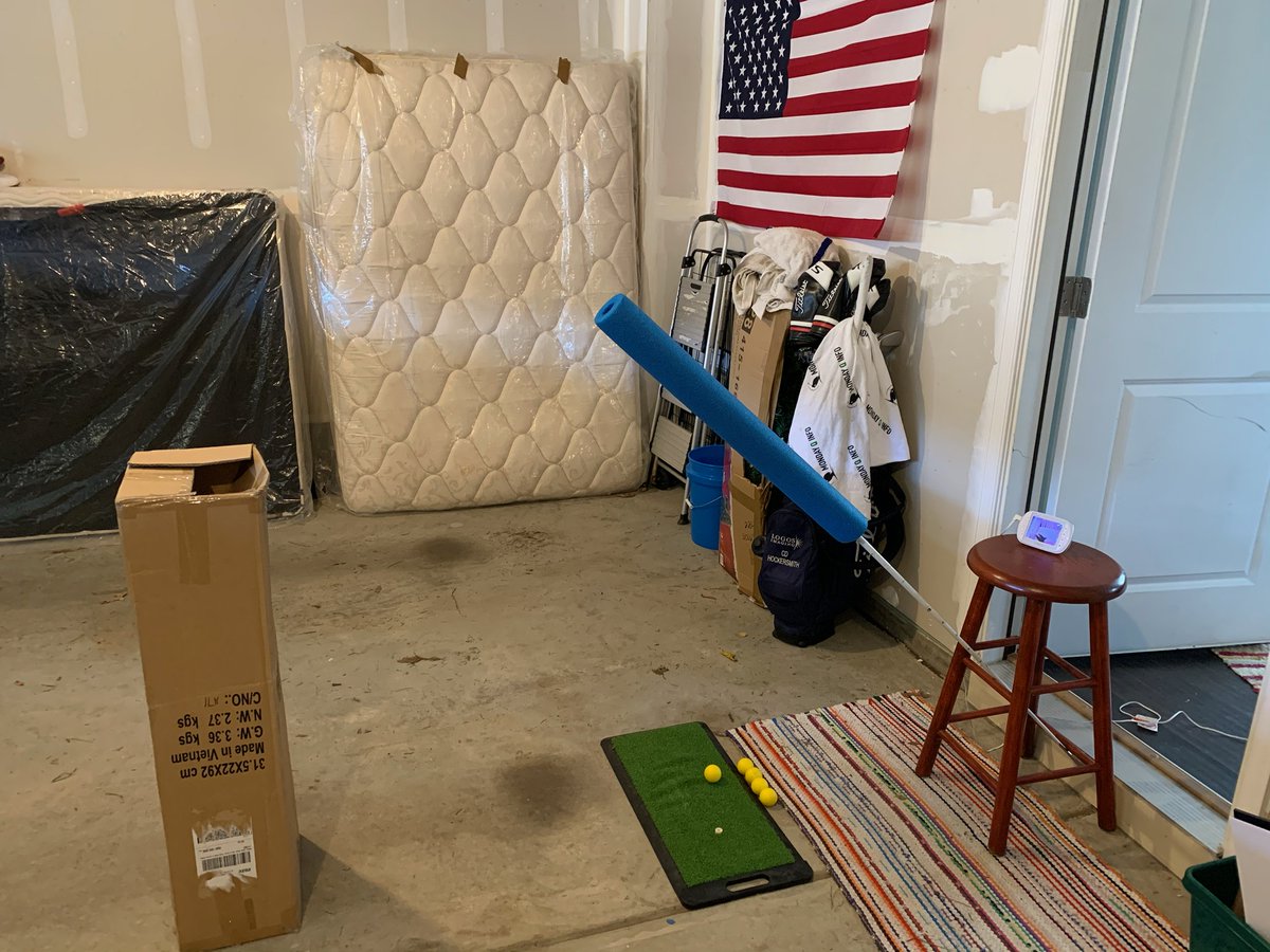 acaseofthegolf1's tweet photo. The Grind: (2nd edition)
When you are a pro golfer, have a baby, and your wife works full time...
You set the baby monitor on a stool, have the pool noodle held by said stool, you tape up a mattress on the wall and you start pounding balls. #NoDaysOff https://t.co/VWKWlqy7gD