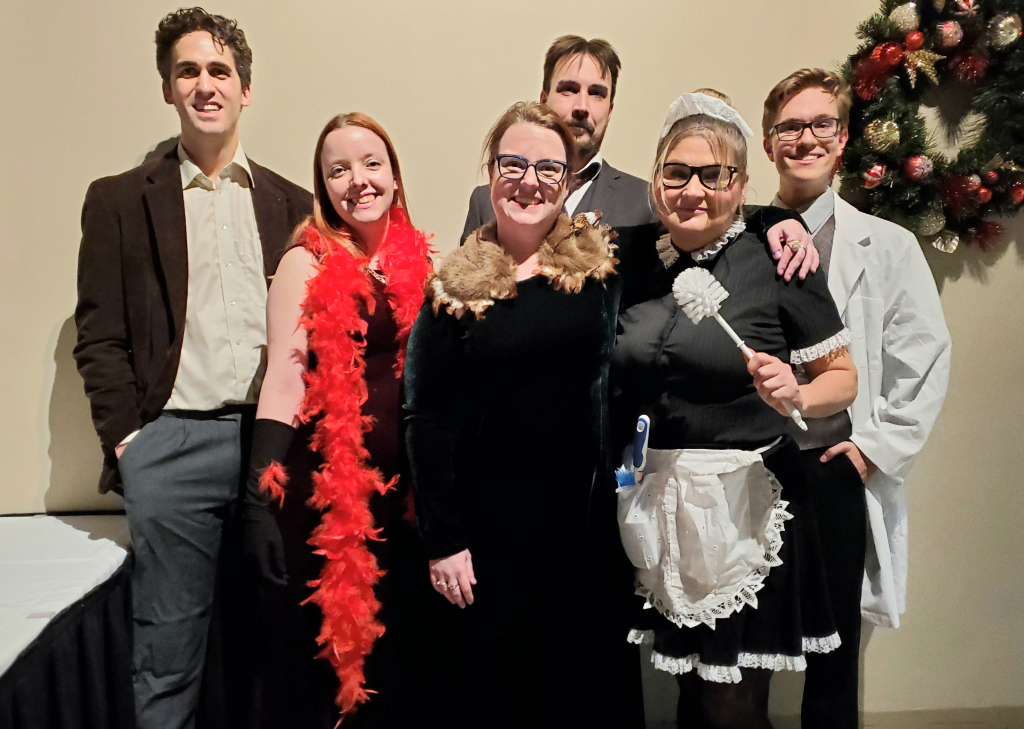 CLUE: Murder is NOT a Game - Dec 7, 2019
Saskatoon Troupe Blog! smokinggunentertainment.wordpress.com/2020/01/16/clu…