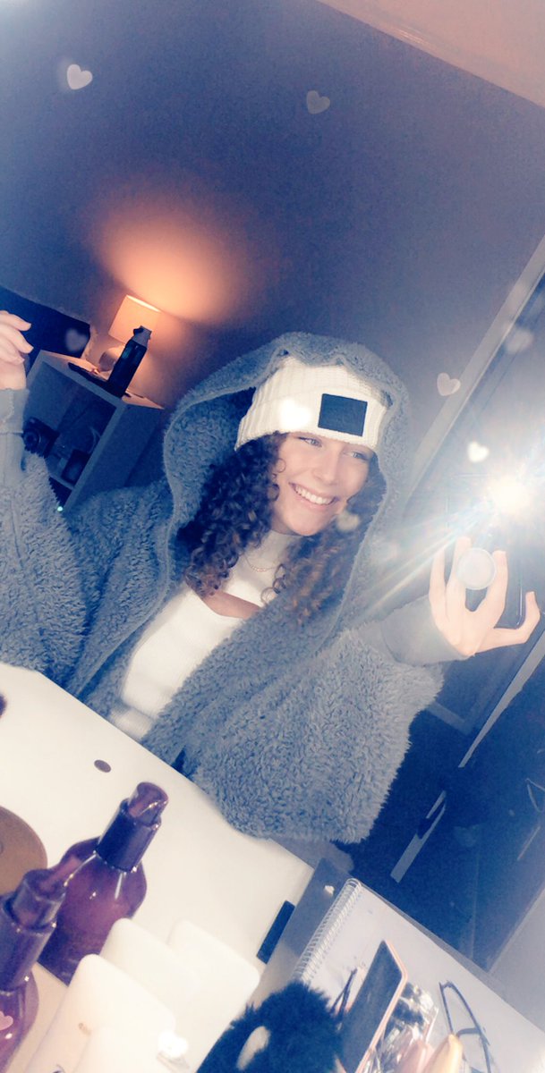 MelanieHoeger's tweet photo. Random and Bored💓 https://t.co/2gB8ZcN41O