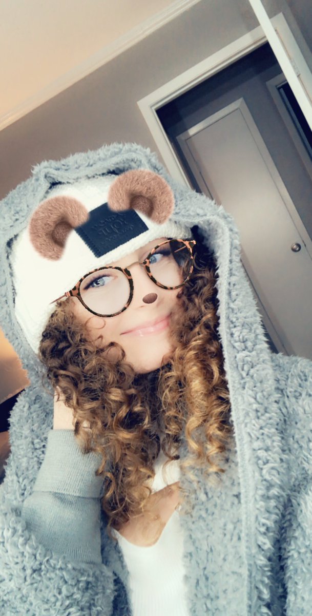 MelanieHoeger's tweet photo. Random and Bored💓 https://t.co/2gB8ZcN41O
