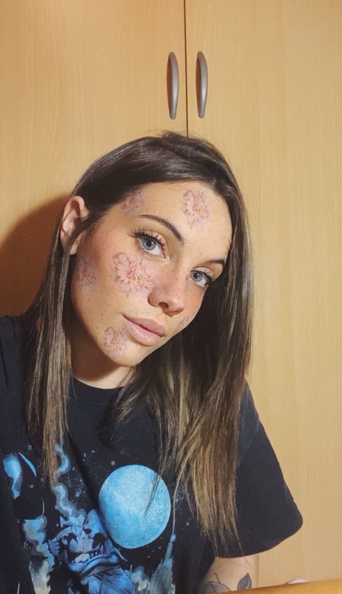 LidiMartinez_'s tweet photo. 🖤💙 https://t.co/VLVihDqEx2