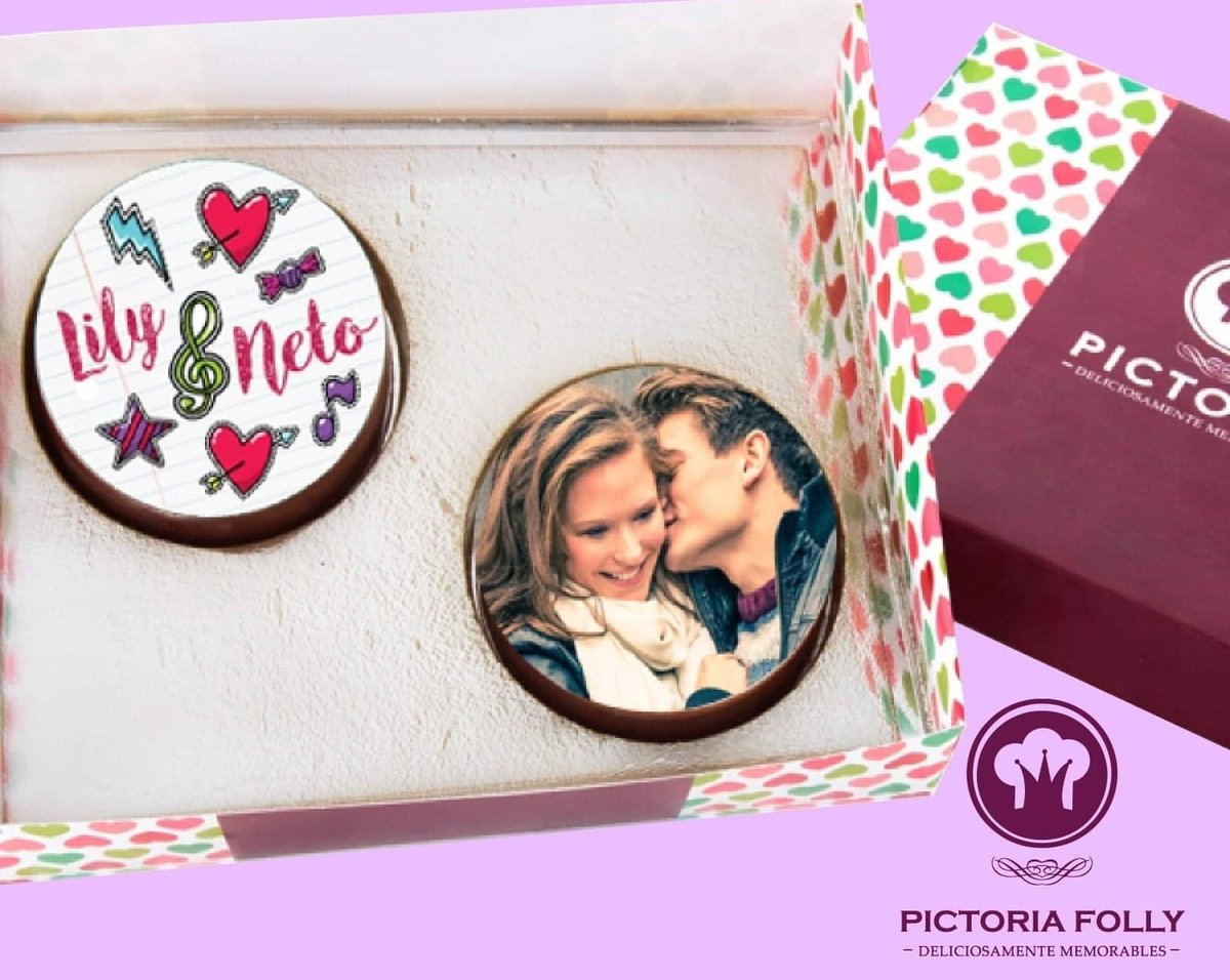Pictoria_Folly's tweet photo. La vida contigo sabe mejor...😘
#chocolates #chocolatesrellenos #chocolate #chocolateria #chocolatepersonalizado #regalopersonalizado #regalo #14defebrero #sanvalentin #FelizJuevesATodos https://t.co/AZ8WEMDGmc