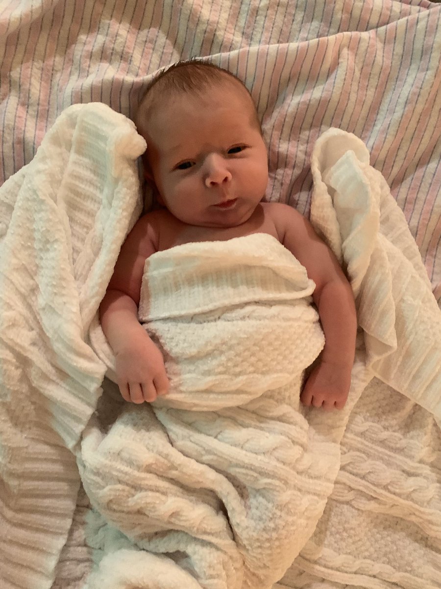 jovanivasquez's tweet image. This little Angel is #2weeksold These are some of the best days of my entire life! 🙏🏻