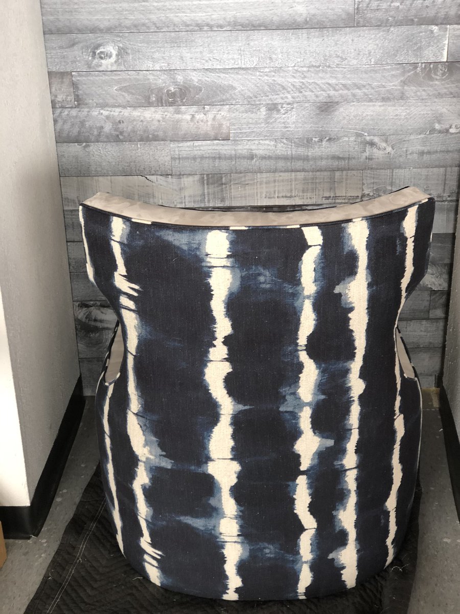 KZI_AZ's tweet image. Finished these today. #kziaz #upholstery #beautiful