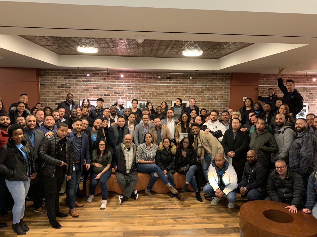 Take a good luck at this team, because this team will set new trends this year! We are ready to lead baby!! Again 😉.. Let’s Go!! #oneNYNJ #TeamOne <a href="/judy_cavalieri/">Judy Cavalieri</a> <a href="/_Shelley_G/">Shelley Goodman</a>