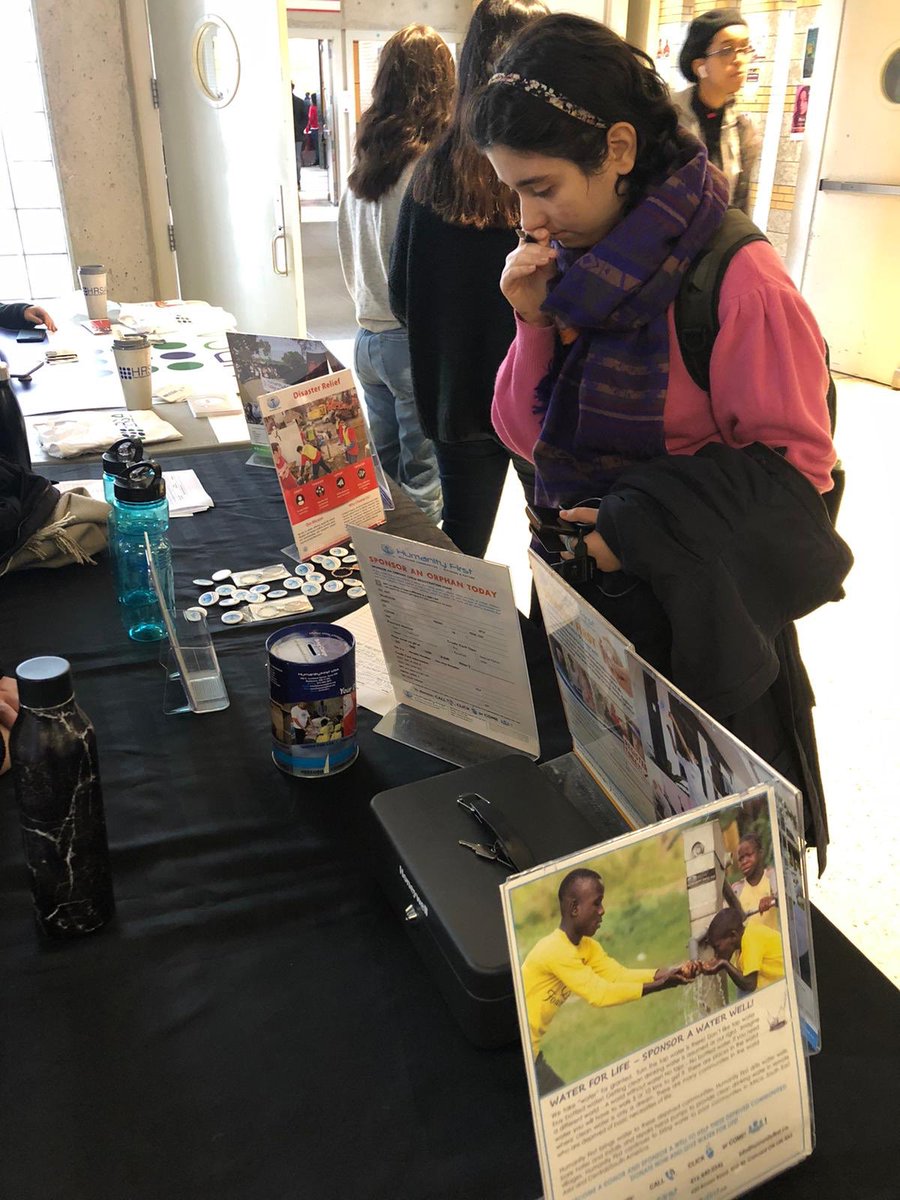 HFYorkU's tweet photo. What a wonderful morning this was! Thank you to all who came and stopped by. 😊
#yorku
#frostweek
#humanityfirst
#backtoschool https://t.co/UNz1AYVxkS