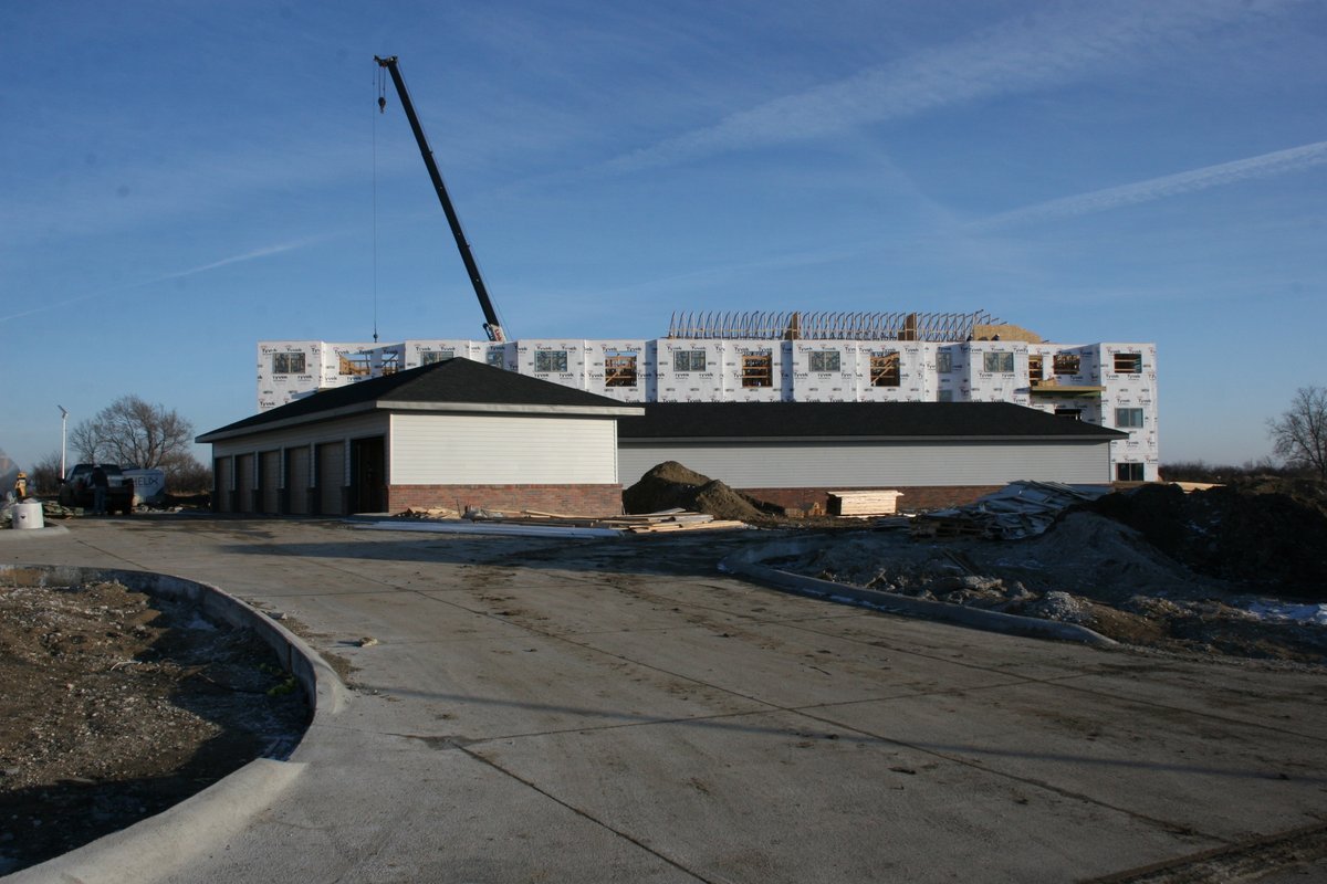 ChiefConst54's tweet image. Check out the progress being made at Pioneer Trail Flats in Hastings, NE. This 84-unit apartment complex will be such a great addition to the Hastings community!

To see more on this project, visit our website: bit.ly/2TxB4mS
#LeadLikeChief #ChiefConstruction