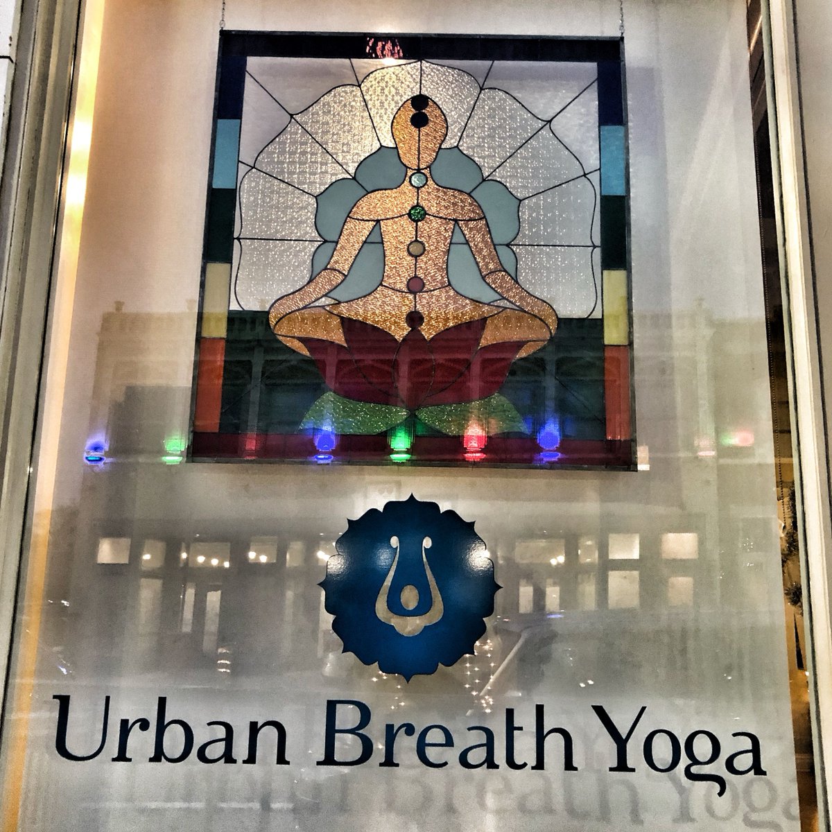 If sculpt your body, calm your mind, or 'Me' time are on your list of resolutions this year, head down to @urbanbreathyoga. Select from yoga classes & yoga instructor courses throughout the week! #thegrovestl #urbanbreathyoga #stlyoga #stlyogi #selfcare #prenatalyoga #stl