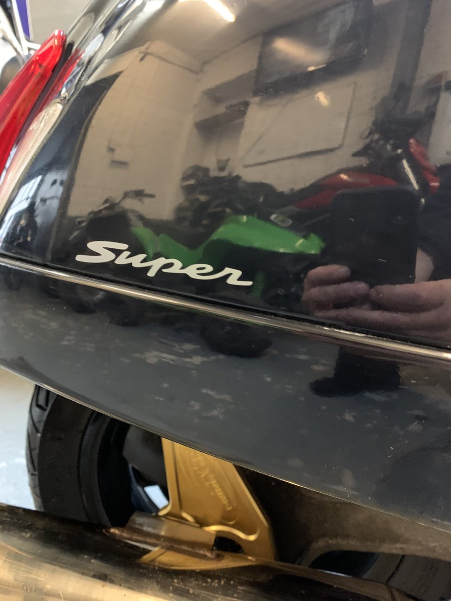 DcdecalsG's tweet photo. Vespa gts stickers #vespa https://t.co/HqVm0RGDp6