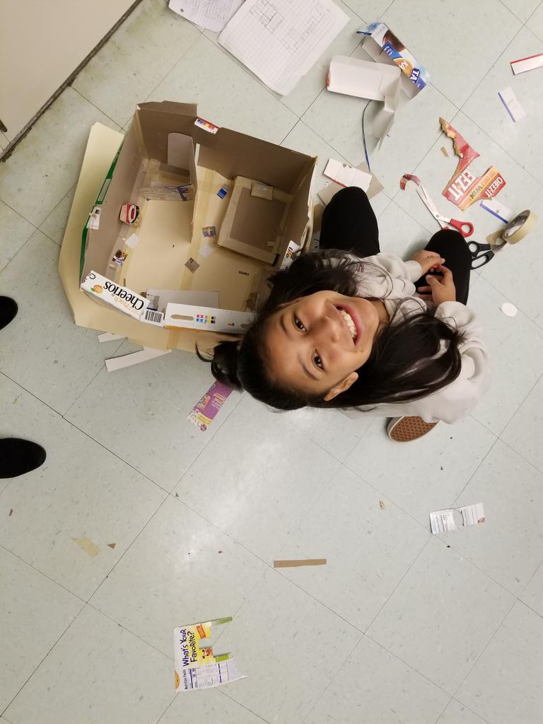 JanineMorganDou's tweet photo. Excited to be building their tiny homes using the blueprints they drew. #chdreambuilders https://t.co/Pw3ozbo5LQ