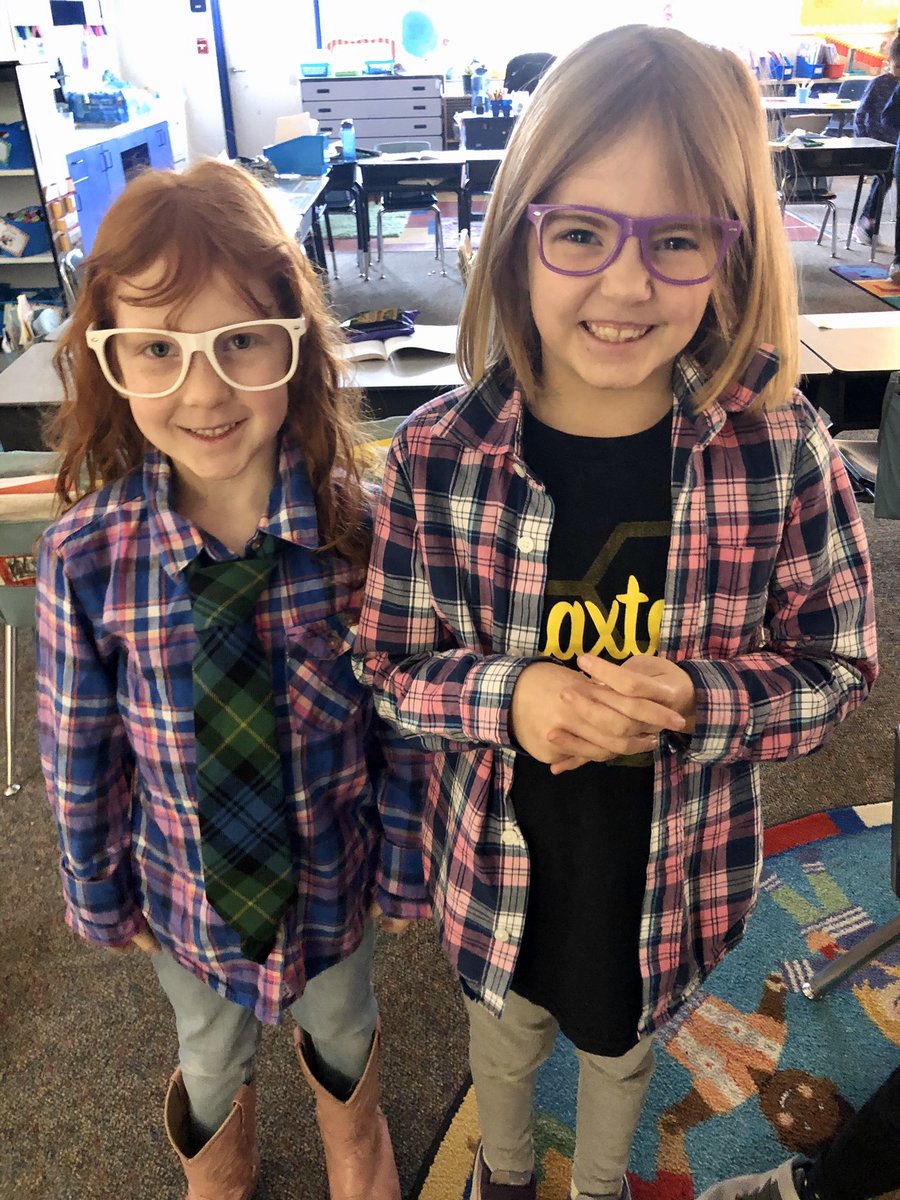 ClxBurge's tweet photo. #DressLikeMrEdwardsDay #clxleaders  #TheACSway https://t.co/zxNpiDXwU9