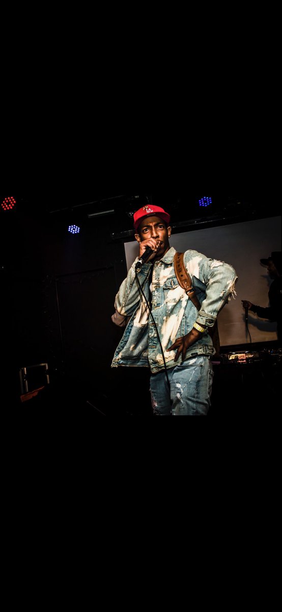 RedRoseClothing's tweet photo. Red Corduroy LA Rose Snapback Available Now 🌹
Music Artist : @FrescoDBFLYG 🎙
Photographer : @savsvision 📸
#RedRoseClothing https://t.co/LNZMy2zmDA