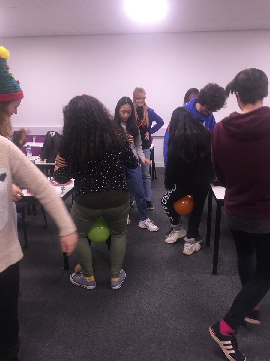bsl_derby's tweet photo. Last photos from BSL society’s Christmas PARTY! ✨Hope everyone had a good New Years✨
.
.
.
#derbyunion #derby #bsl #society #newyear #2020herewecome #partytime #funandgames https://t.co/u5HhiTHctV