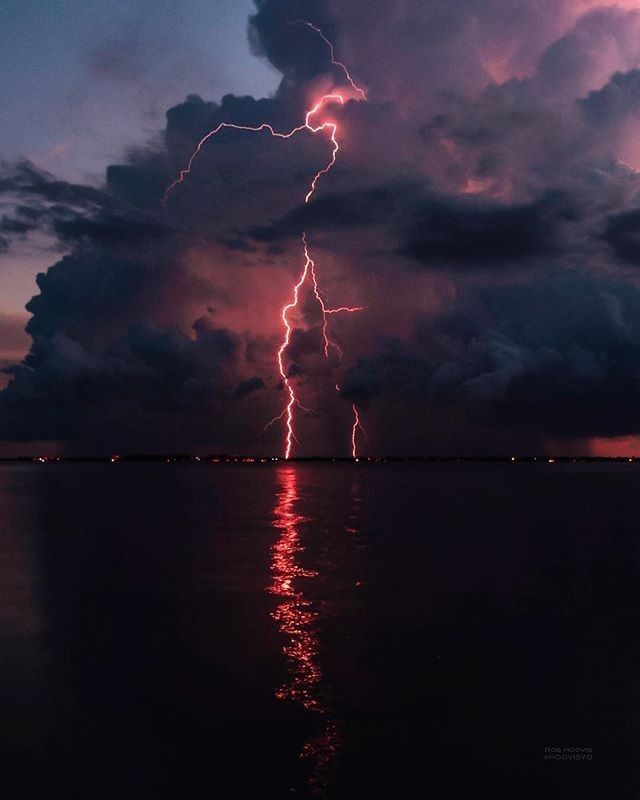 🌩