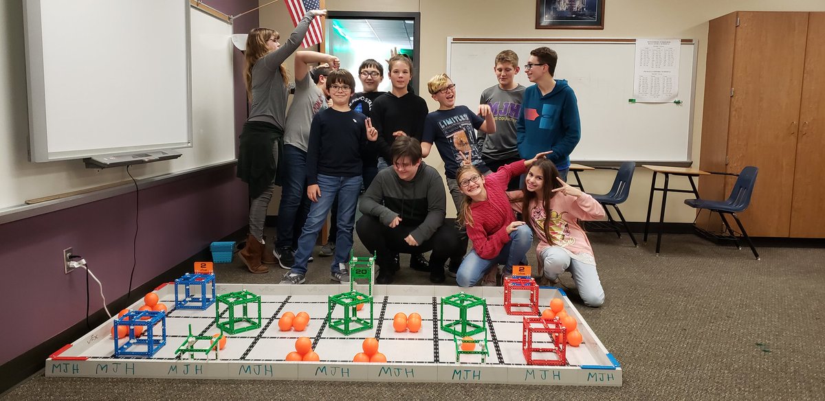 MJHRobotics's tweet photo. Field is complete! Robots in progress. #VEXIQ #girlpowered @MJHBearsPLTW @mjhsbears https://t.co/j3uK3VHqyn