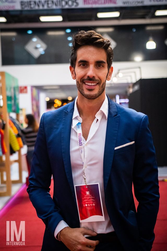 Intermoda's tweet photo. El conductor Pedro Prieto fue uno de los influencers invitados a la edición 72 de Intermoda. El también actor dio un recorrido por los pabellones de Intermoda y convivió con expositores y asistentes #IM72. https://t.co/cshsZ0MOIf