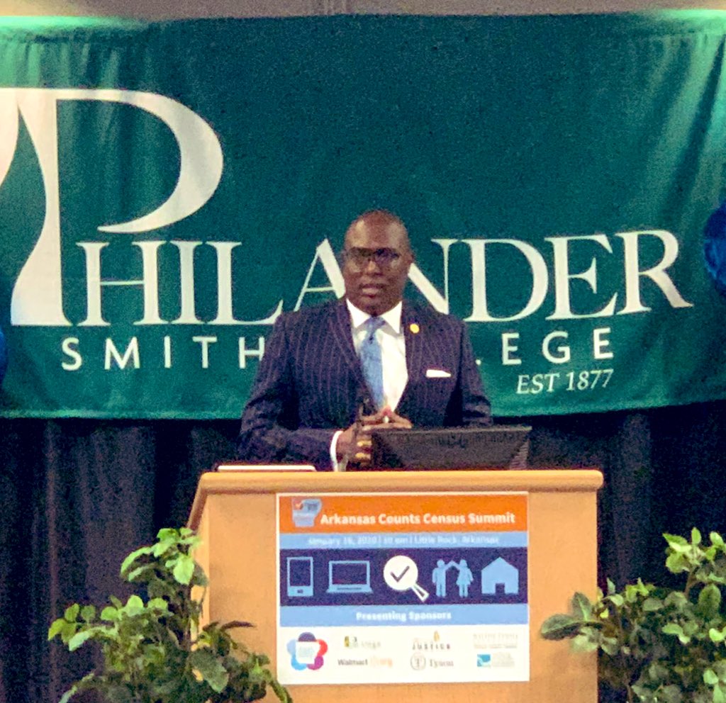 FrankScottJr's tweet photo. Fantastic opportunity to join so many driven, passionate Arkansans at @PhilanderSmith College to speak within our community about just how important the #Census2020 is in ensuring we get adequate resources for our schools, roads, and so much more. #CommitToCount #ARCounts https://t.co/Z8b9Lac1UM
