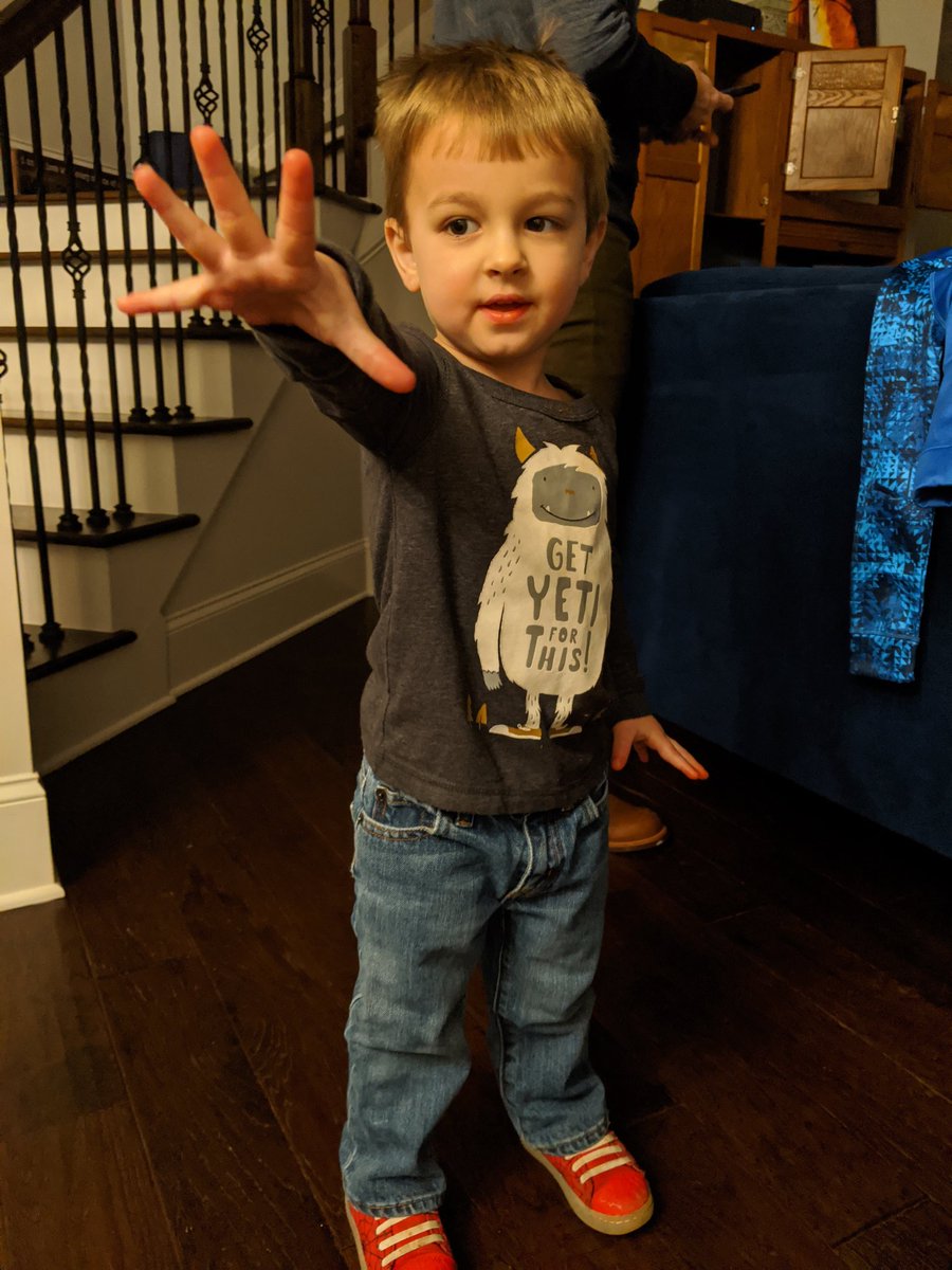 Charli Wrenn (@charlilwrenn) on Twitter photo I'm 3 I'm 3