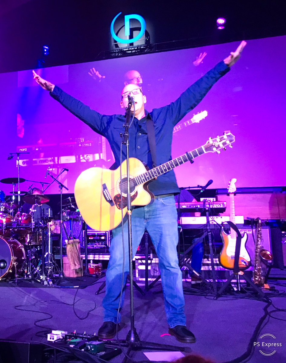 BxGguy2020's tweet photo. #DiamondLPGA is world class golf, A-list celebrities, @MLB @NFL @NBA athletes playing golf all day. Then go enjoy the same company at night to live performances from talent like @SisterHazelBand. Only at an @diamondresorts & @LPGA #TournamentOfChampions event @FSOrlando #iLoveUs https://t.co/Wv6n1DhVyF