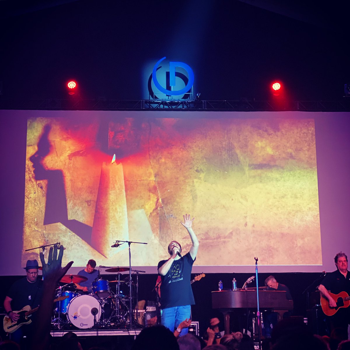 Light Enterprises tweet media