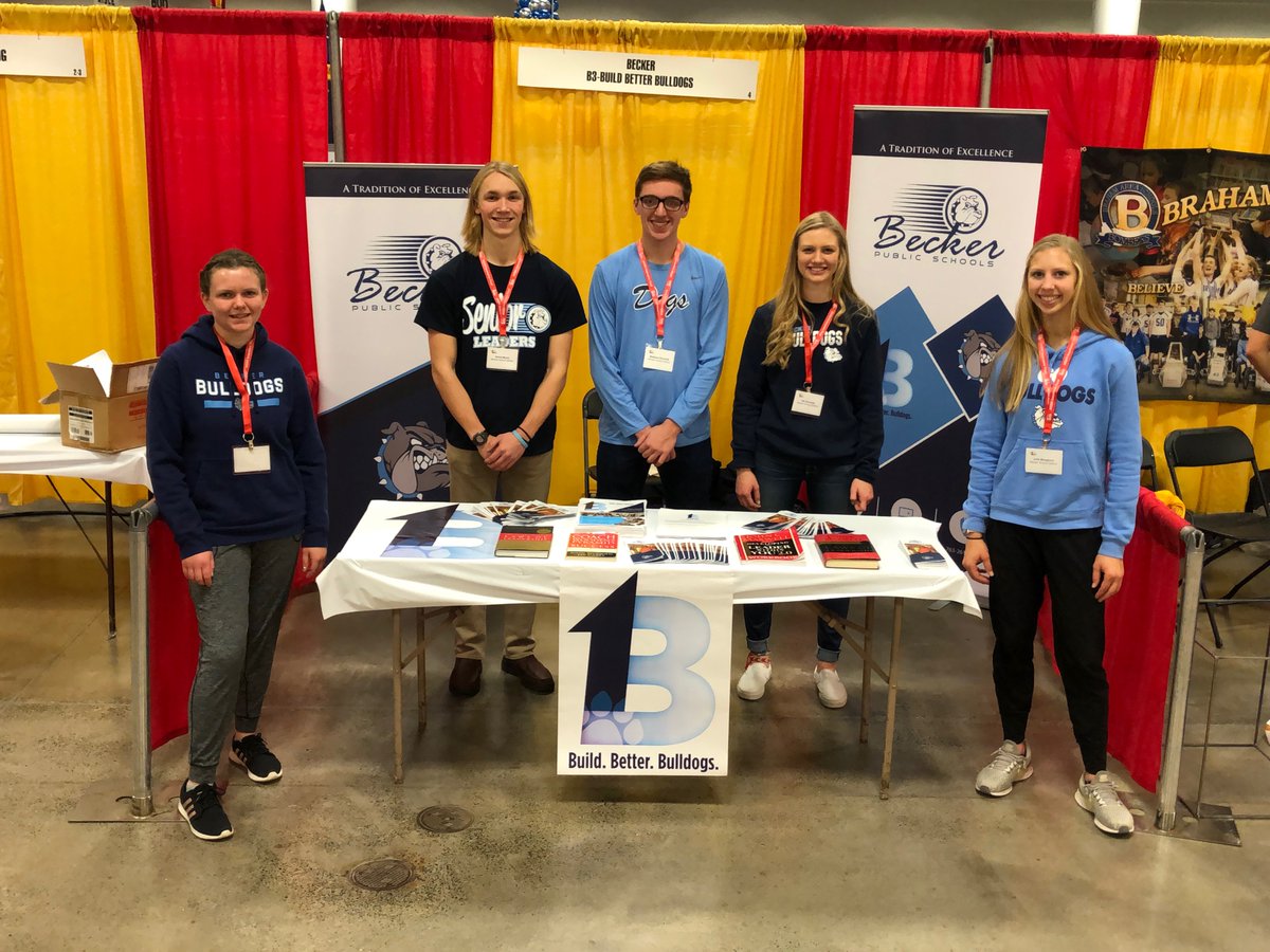 B_3_726's tweet photo. Hey everyone! B3 and a short day! What a way to end the week! Discussing Ch. 5 Gaining Leadership by Problem Solving! 
7:00am breakfast!

Also, thanks to these B3ers for representing at #MSBA2020 https://t.co/dhbXaEUJDT