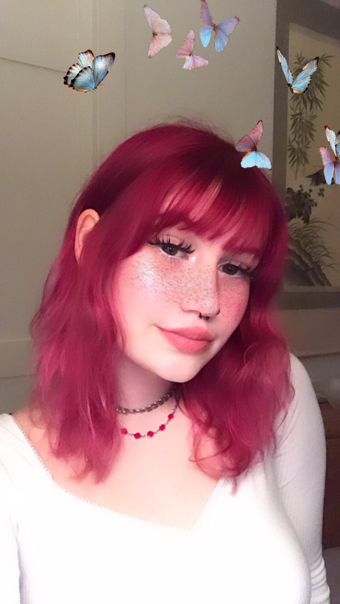 flowergal666's tweet photo. this filter is 2 cute https://t.co/2FMG9fGVgo