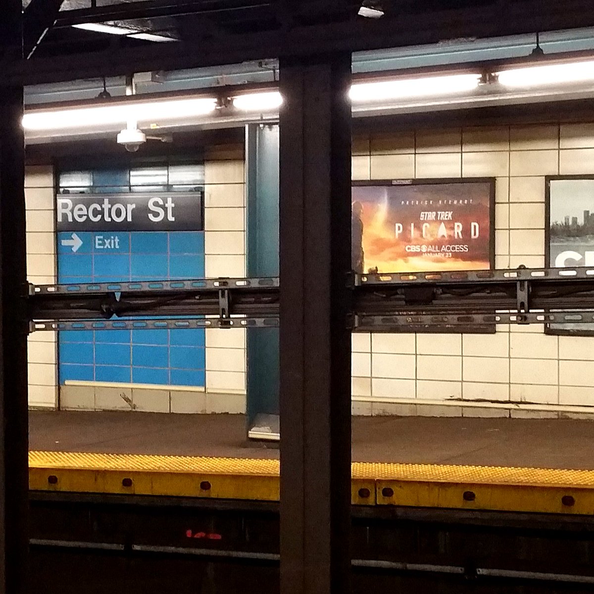 jemandboo63's tweet photo. #StarTrekPicard @SirPatStew @MTA #ispy #lowermanhattan #rectorst #ilovenyc #mycameralens #photography #portfolio2020 https://t.co/BB8bWYwlip