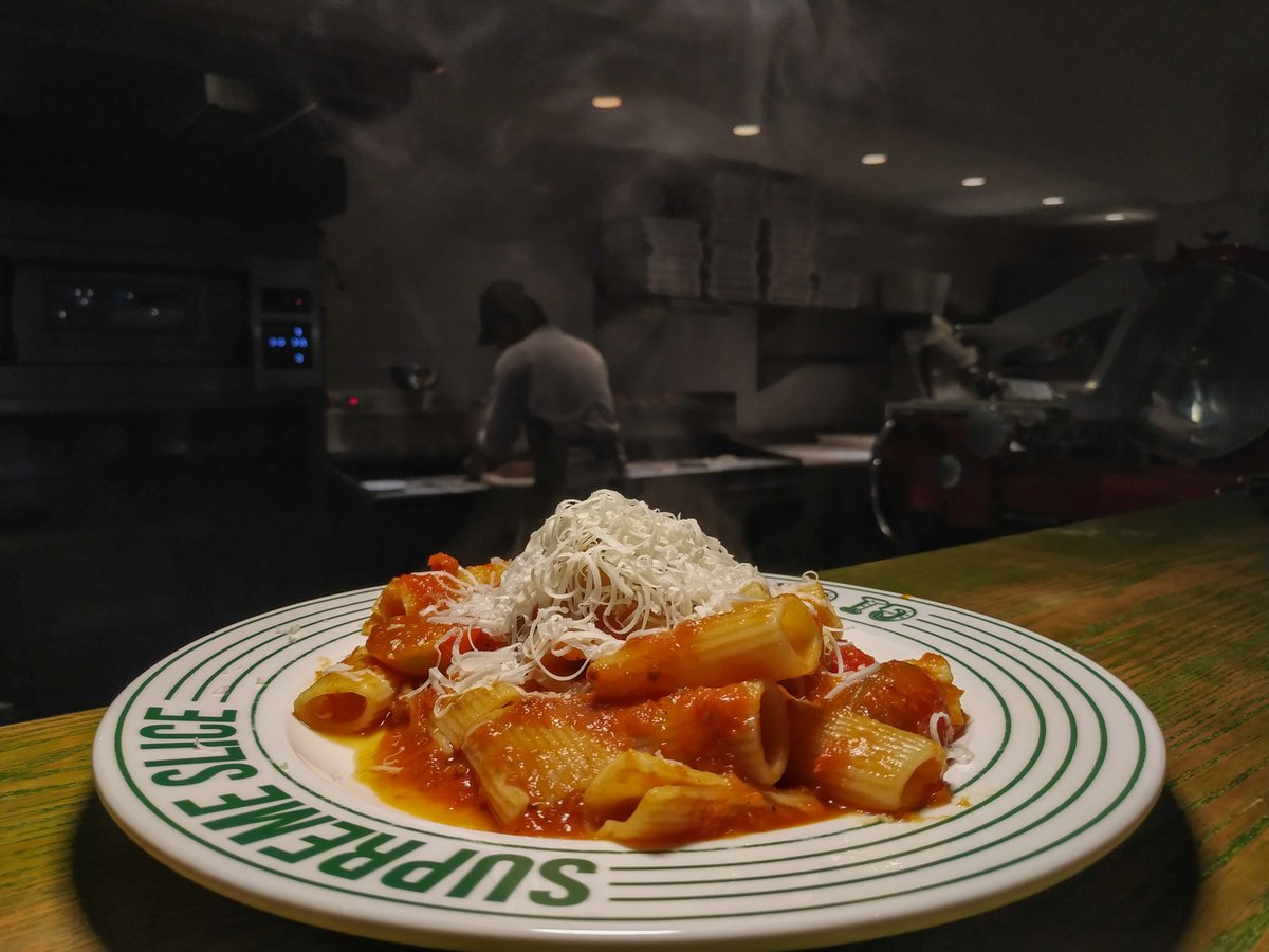 GGSupremeSlice's tweet photo. Cheese up the meal!

#gigissupremeslice #seminyak #food #foodplace #dinner #cheese #pasta #bali https://t.co/ZAcWX4d08I