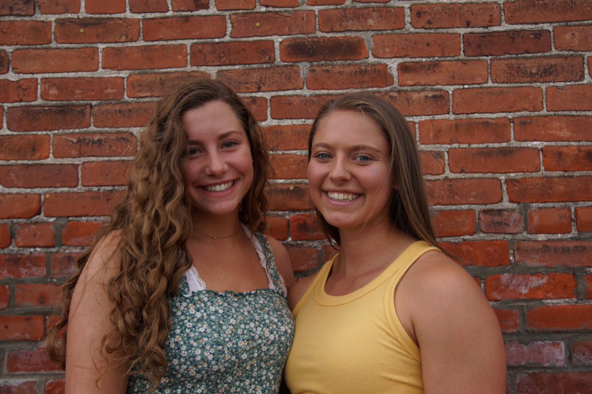 CamrynEnders's tweet photo. Happy 18th Birthday to such an amazing best friend!! 🥳🥳🥳Thank you for always being there for me!! Thankful to have a friend like you!! I hope you had a great day!! love you sm!!!! 💛💛 https://t.co/7DM8vmfzCz