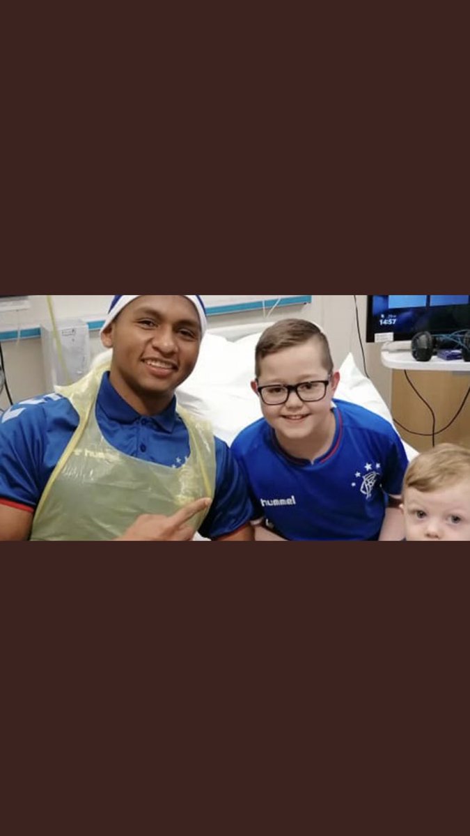 4ladshadadream's tweet photo. Folks

This wee fella needs all the help he can get

Please RT the original tweet &amp; raise awareness, there’s drugs available &amp; they won’t help him .

Time is running out

Please RT original message 

💙 https://t.co/QLhLBHdf0m