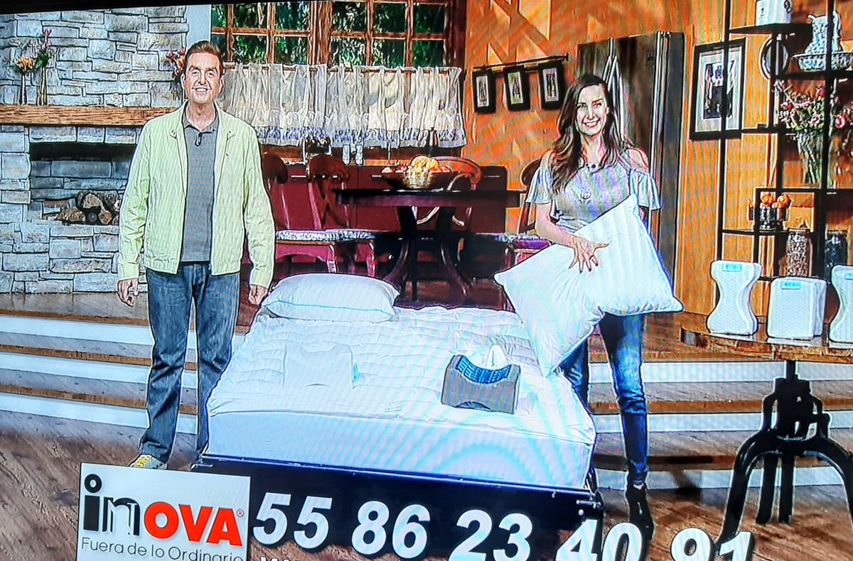 <a href="/TonySerdan/">Tony Serdan</a> me encanta verte y saber que eres una bella mamá. ¡Que tengas buen año! ¡Felicidades!