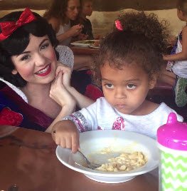 Lacey London tweet media