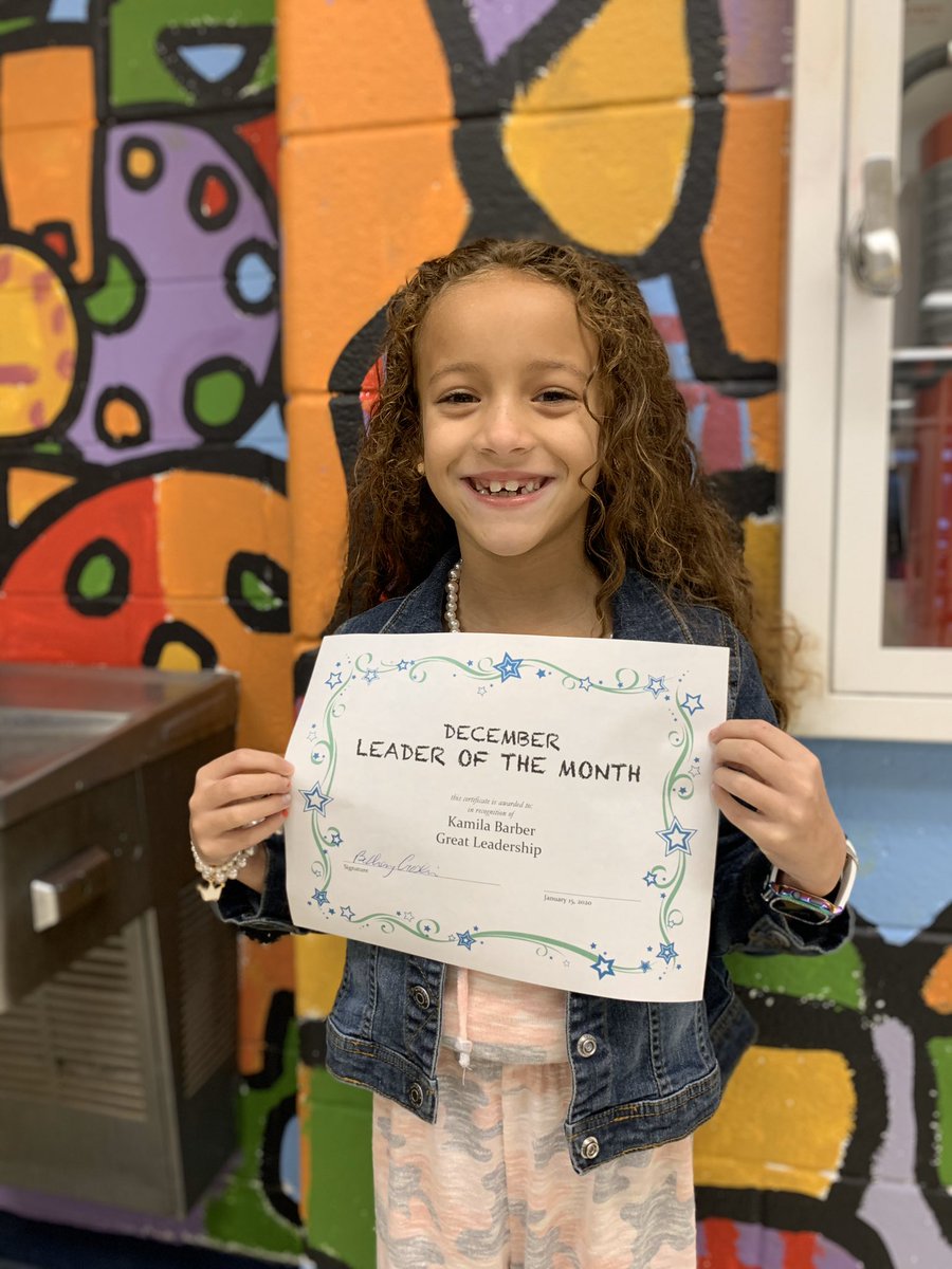 MrsDodd's tweet photo. Our classmates erupted into applause this morning when they found out our December Leader of the Month was Kamila! You go girl! We are so proud of your hard work &amp; leadership skills! #LostRiverElementary #LostRiverLeaders #2ndGrade #Room209 #Leadership https://t.co/u3HnJsuBIH