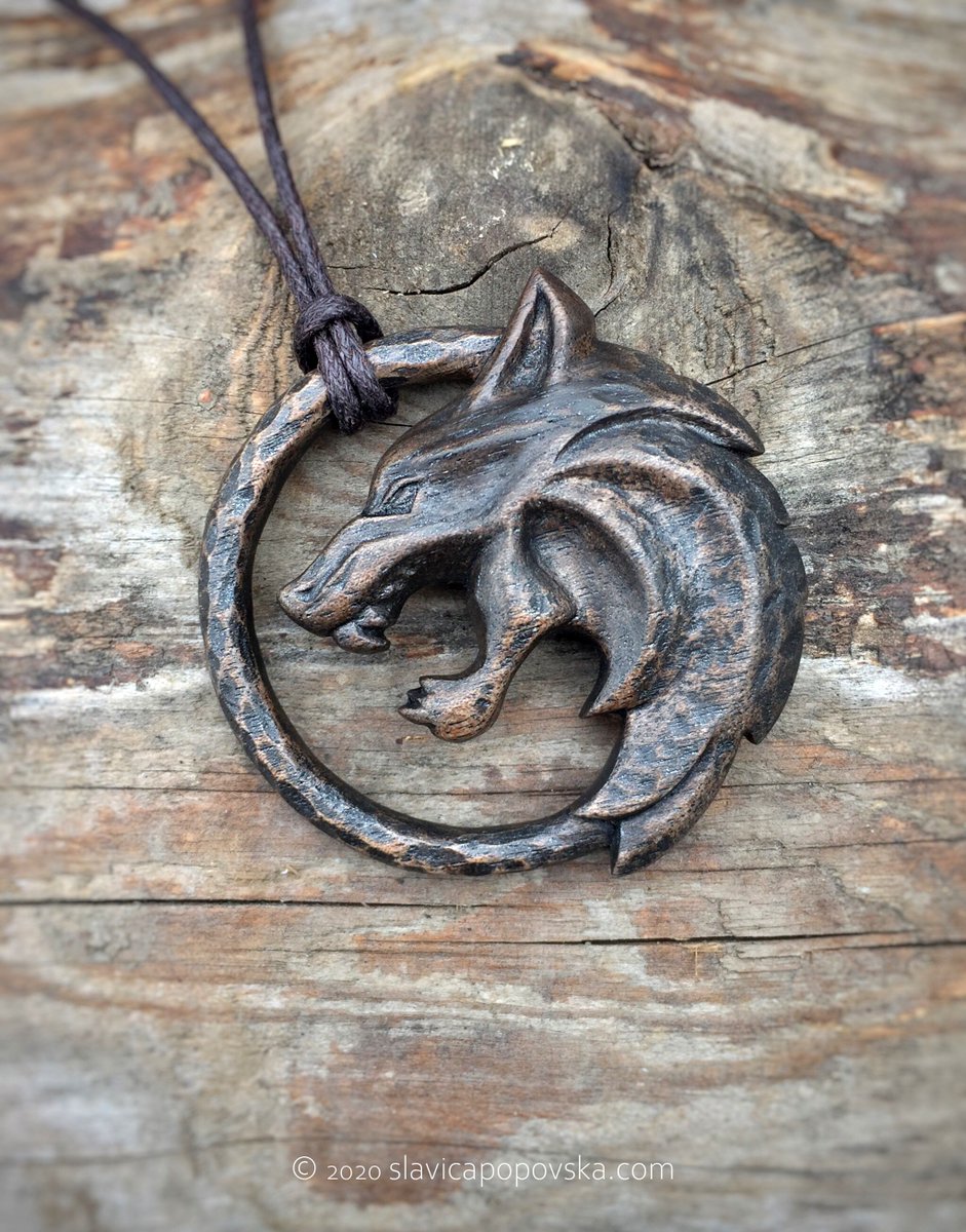slavicapopovska's tweet photo. I’ve wanted to create one of these in some time now! So here it is - The #Witcher Medallion School of the Wolf! This one is already spoken for but i plan to create a series of medallions #witchernetflix #wolfpendant #witchermedallion #geralt #geraltofrivia #woodenpendant https://t.co/8LfdHwne8Z