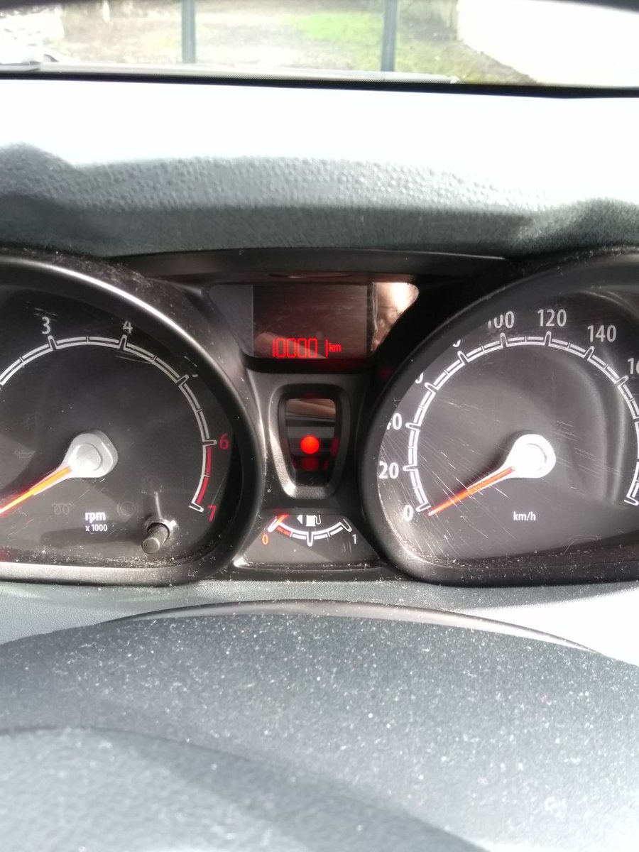 s_brien01's tweet image. Some of the views out the Maam&apos;s Cross direction in Galway. Always in awe struck when I drive out on this mad road. And my car has officially reached 100k which was nicely met with a chicken fillet roll in Cong #keepondriving