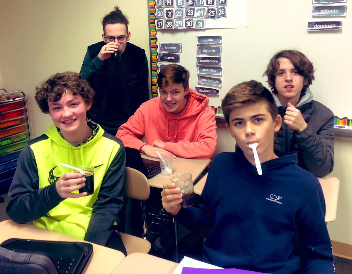 WMS_Spanish's tweet photo. SRT celebrated our Pictionary tournament win with root beer floats #wwsallin #wmsrocks361 https://t.co/0JCxTVkCnE