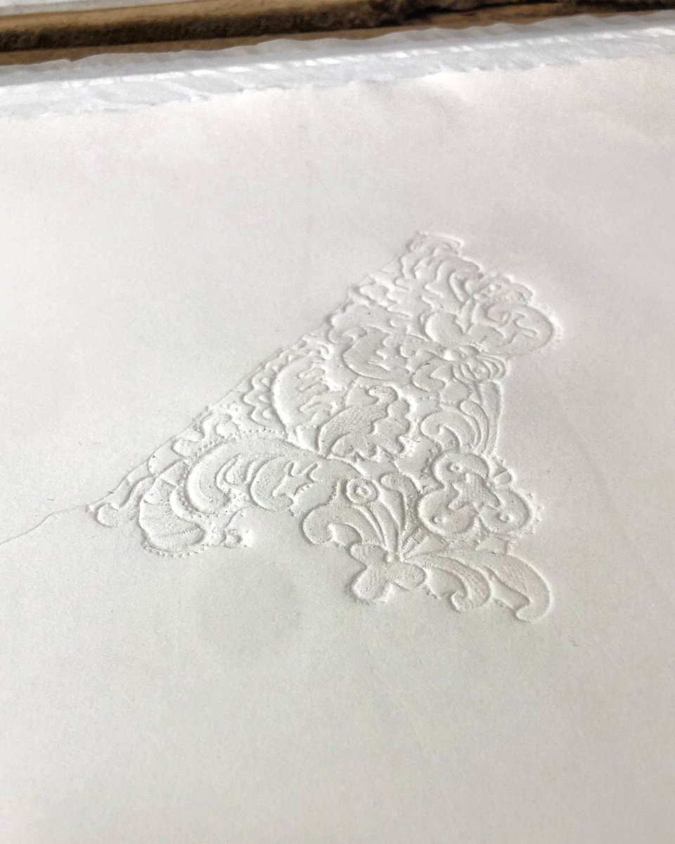 bigTangle's tweet photo. Had a fantastic few hours at @OxPrintmakers today with @asmaahashmi embossing paper with my mums old lace... new ideas and old π€
#fragilememory #memory #impression #death #loss https://t.co/kf1TwbM42g